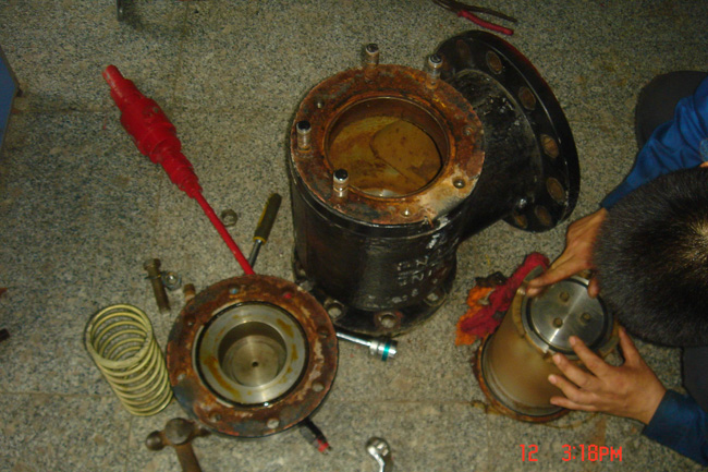 先導(dǎo)式安全閥維修